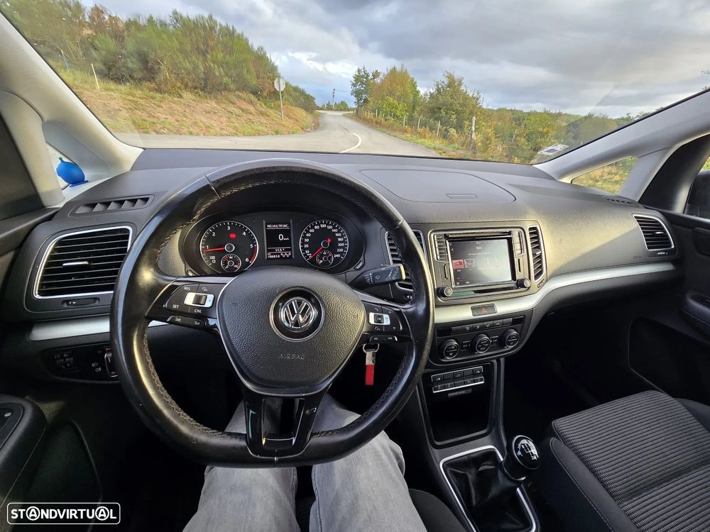 VW Sharan 2.0 TDI Blue Confortline - 12