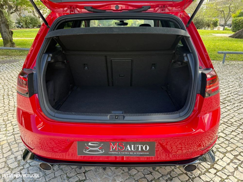 VW Golf GTI TCR 2.0 TSI OPF DSG - 37