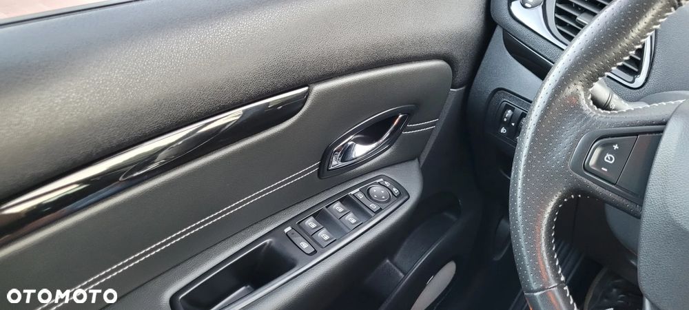 Renault Scenic Energy TCe 130 S&S Xmod Bose Edition - 18