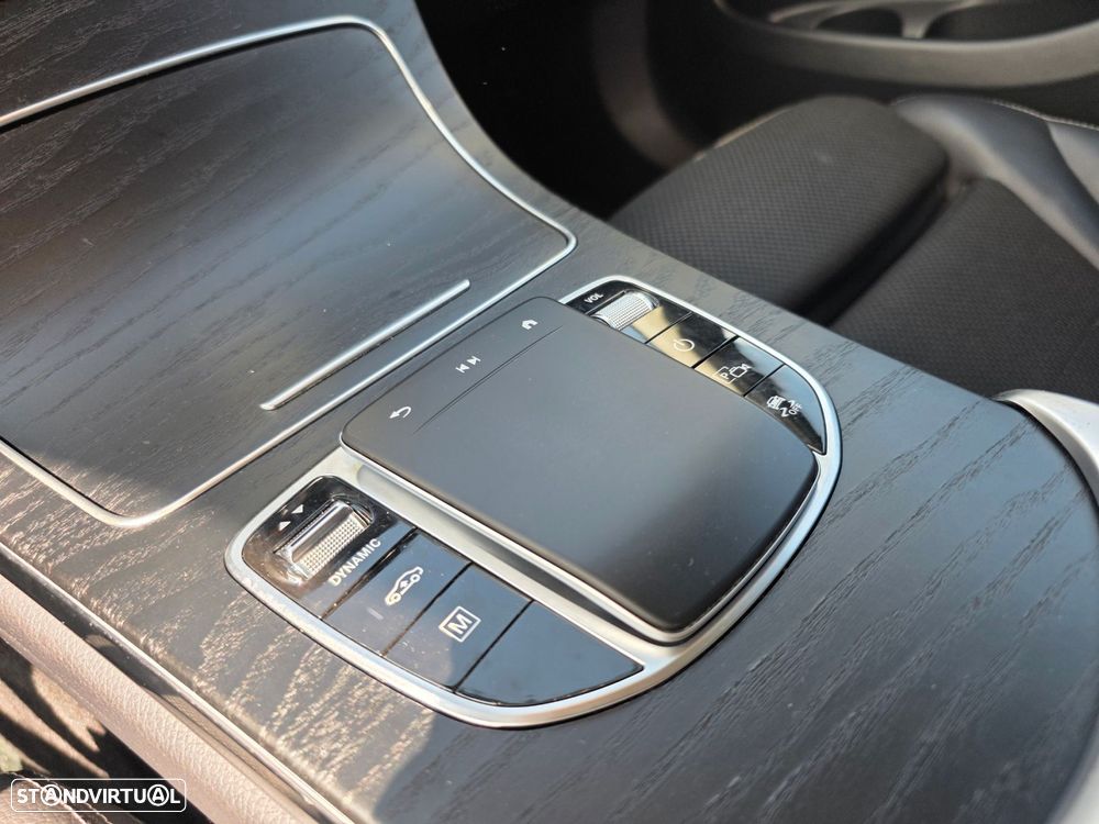 Mercedes-Benz GLC 300 - 17