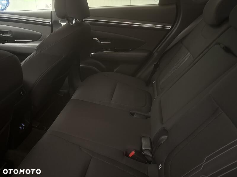 Hyundai Tucson 1.6 T-GDi HEV Executive 2WD - 22