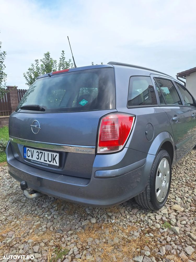 Opel Astra Classic 1.6i - 9