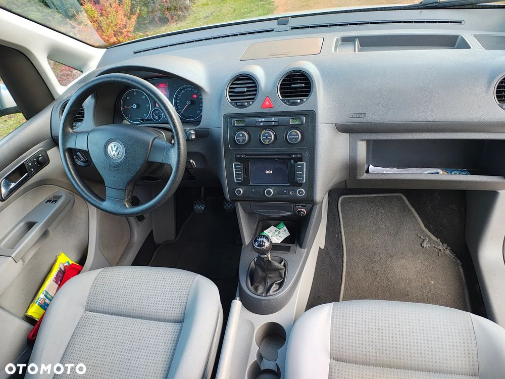 Volkswagen Caddy - 9