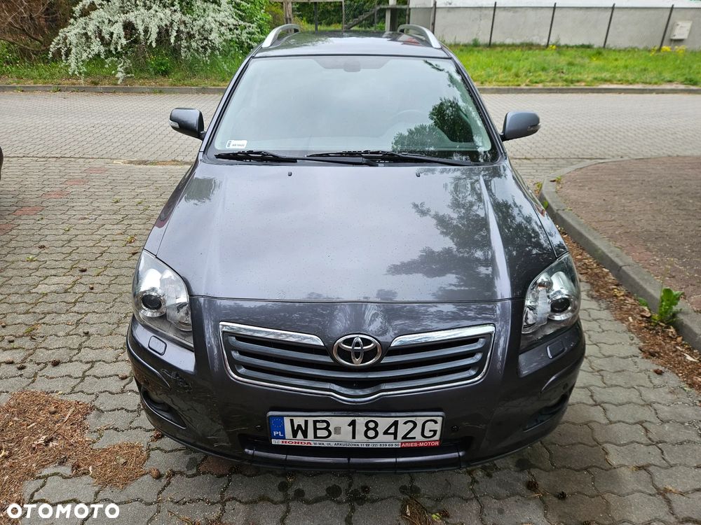 Toyota Avensis 2.2 D-4D Sol Plus - 6