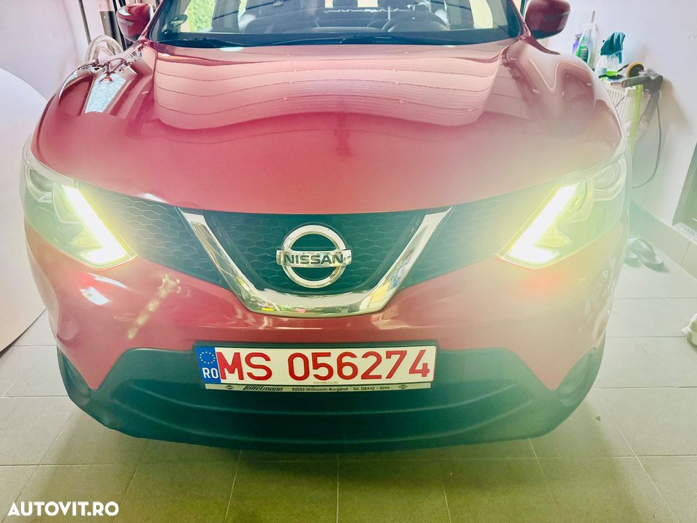 Nissan Qashqai 1.5 DCI VISIA - 11