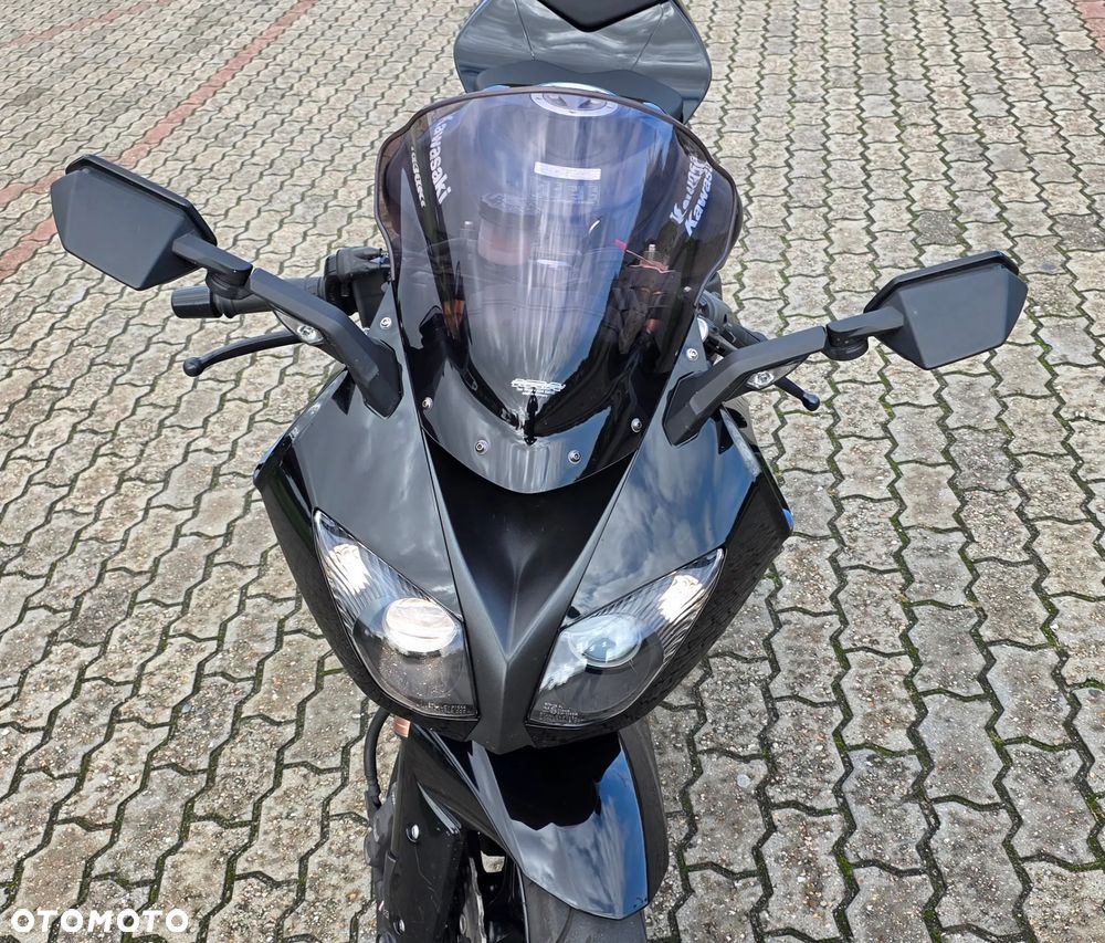 Kawasaki ZXR - 8
