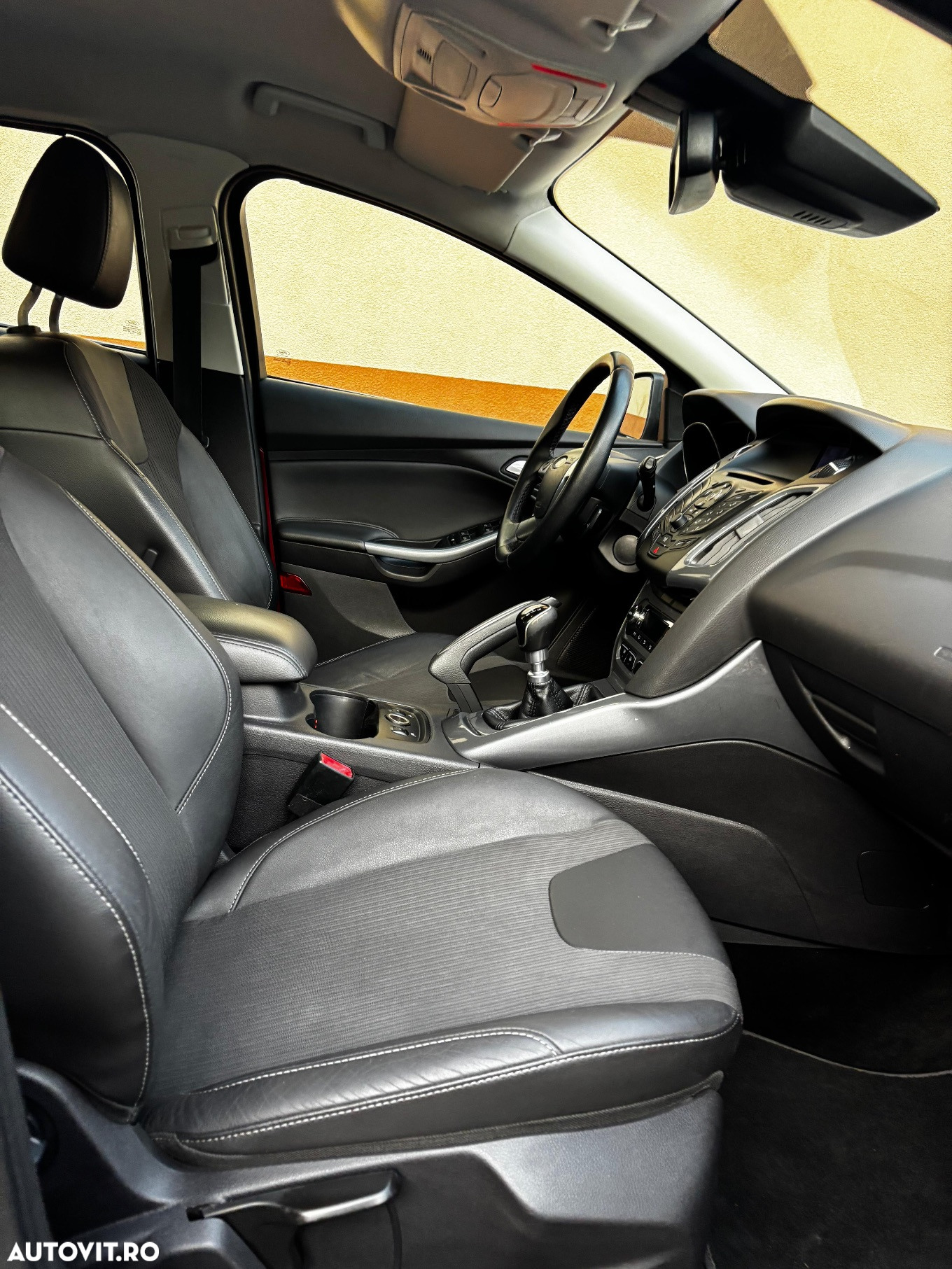 Ford Focus 1.6 TDCi DPF Start-Stopp-System Titanium - 10