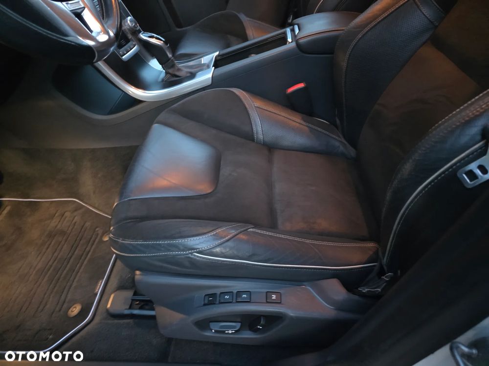 Volvo XC 60 - 11