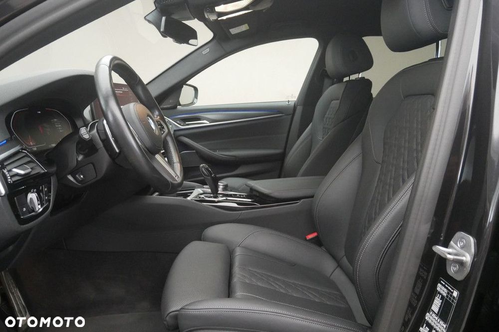 BMW Seria 5 - 12