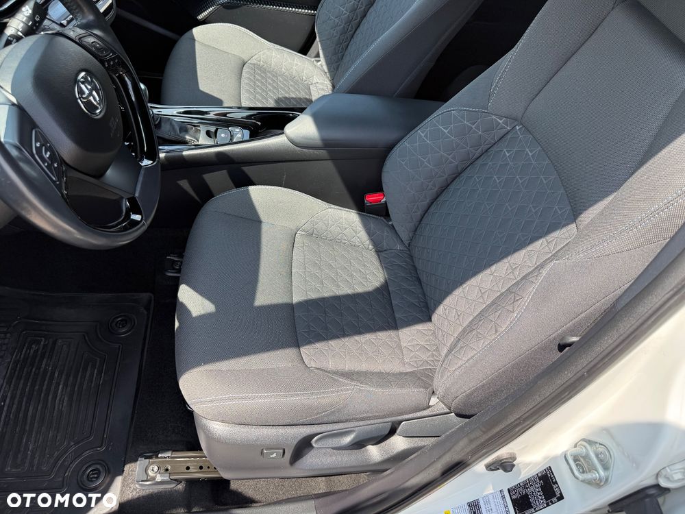 Toyota C-HR 1.2 Turbo Multidrive Allrad Club - 10