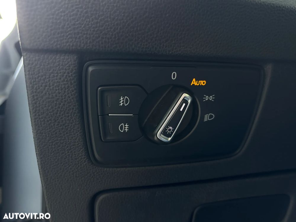 Volkswagen Passat - 18