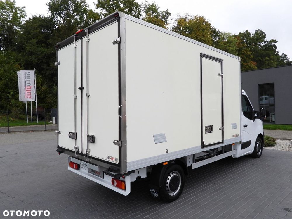 Renault MASTER CHŁODNIA KONTENER 0*C LEDY KLIMATYZACJA  165KM - 15