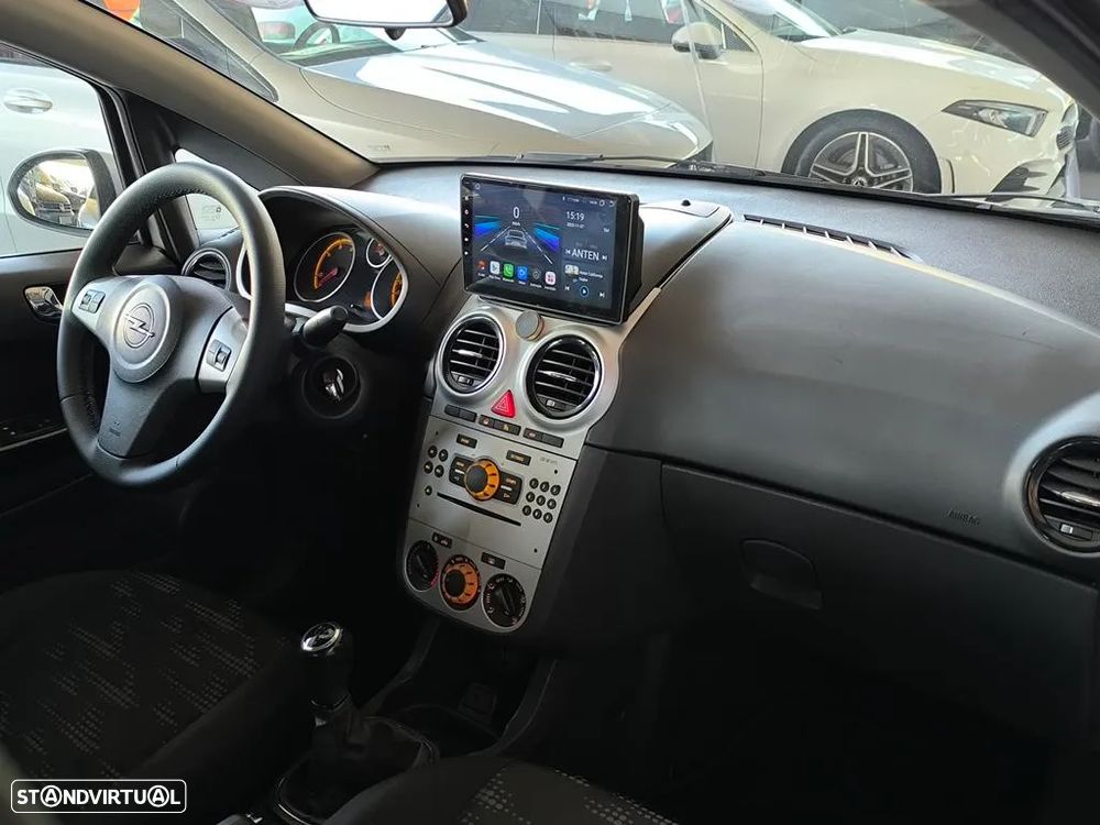 Opel Corsa 1.3 CDTi Enjoy - 22