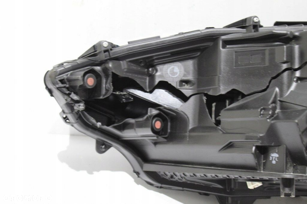 Toyota BZ4X Full Led Prawy Lampa Przód Prawa Uszkodzona - 3