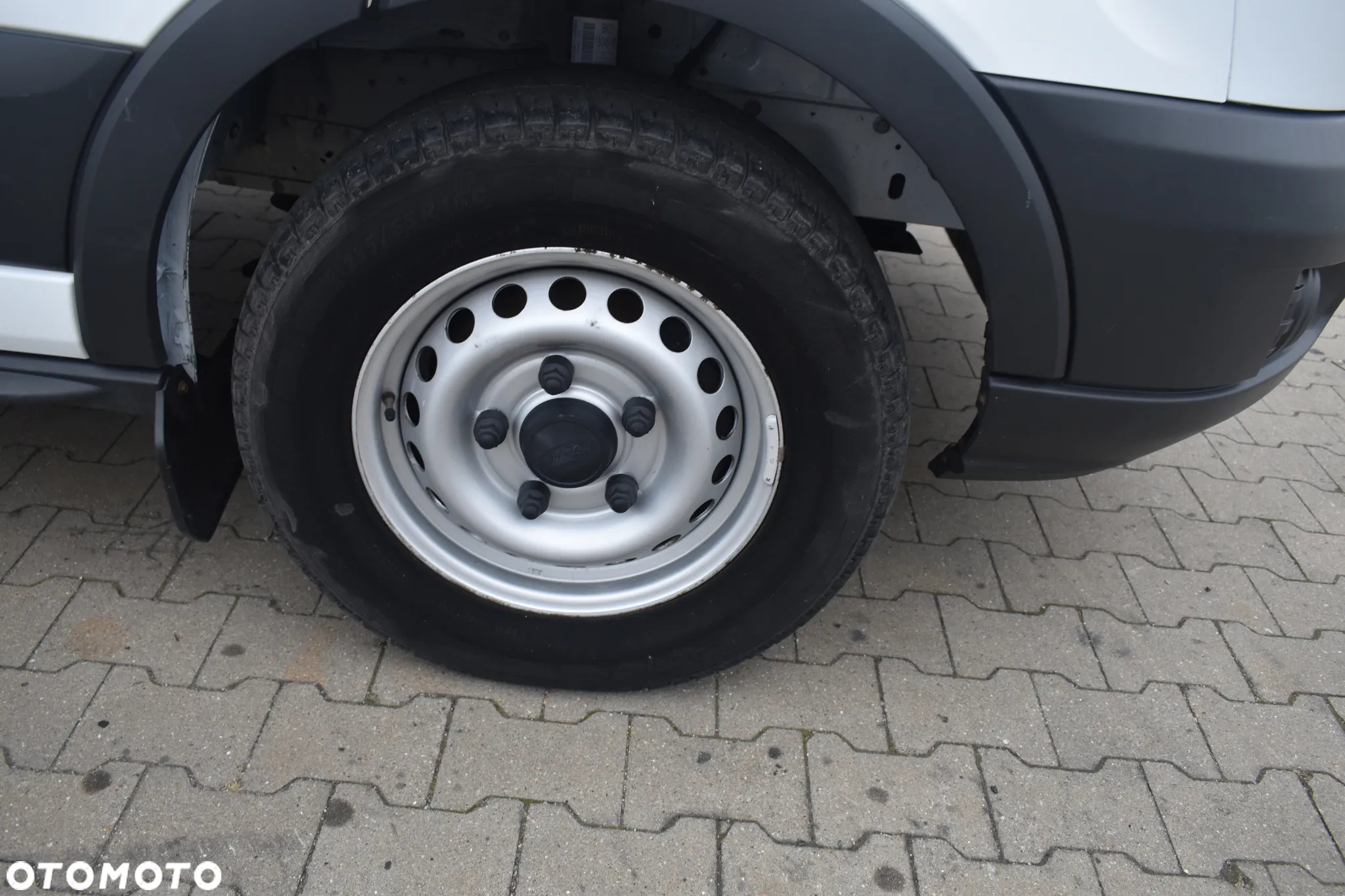 Ford Transit - 11