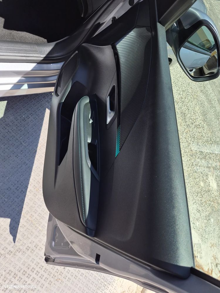 Peugeot 208 1.2 PureTech Allure - 26