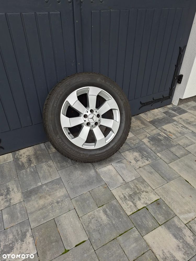 Mercedes-Benz ML 350 BlueTec 4-Matic - 9