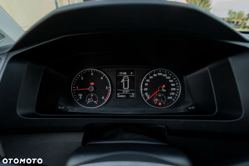 Volkswagen Transporter - 33