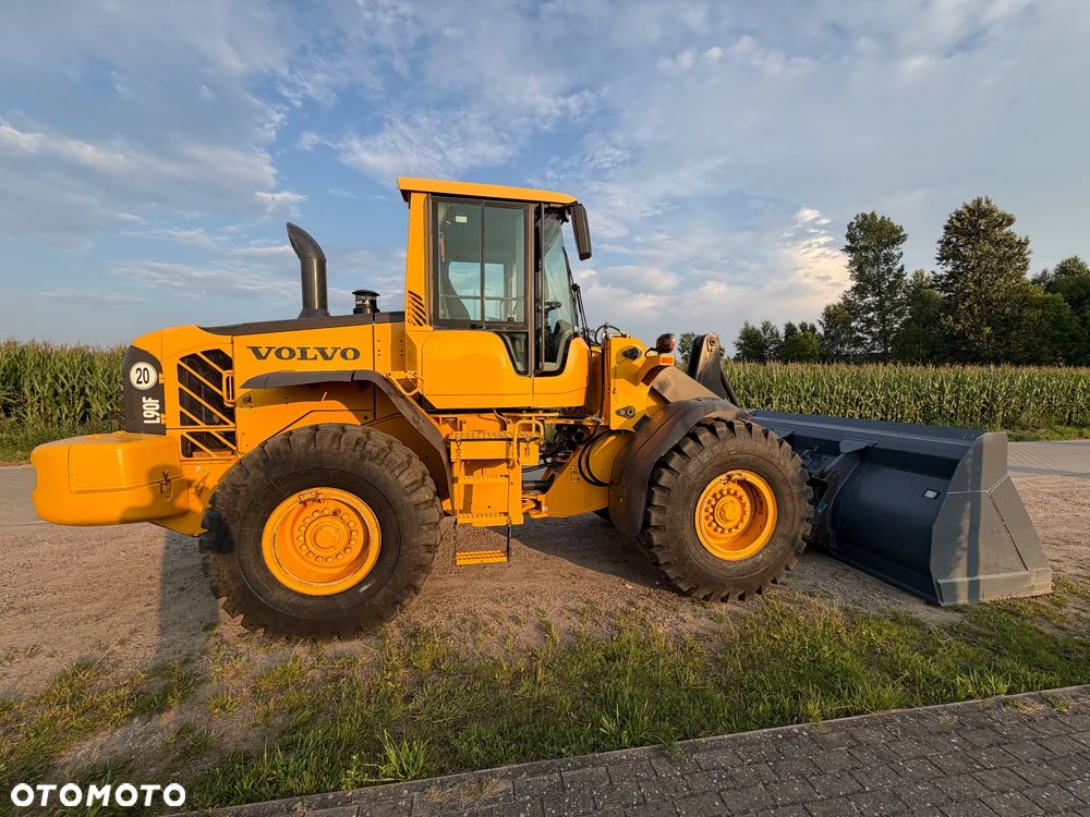 Volvo L90F - 6