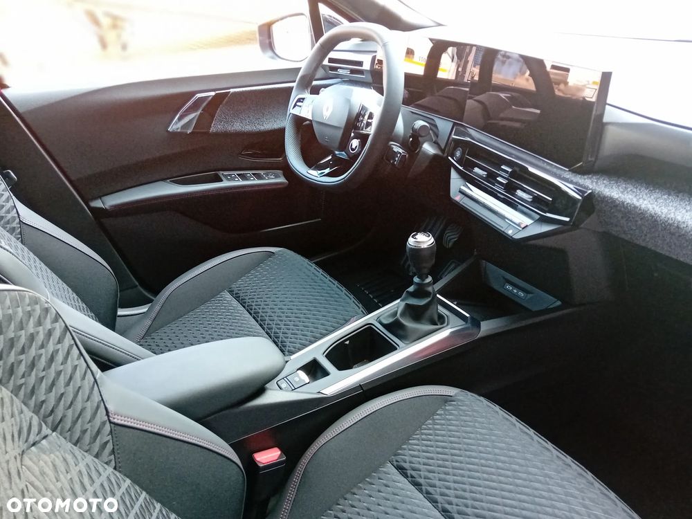 Renault Clio 1.2 TCe Techno - 9