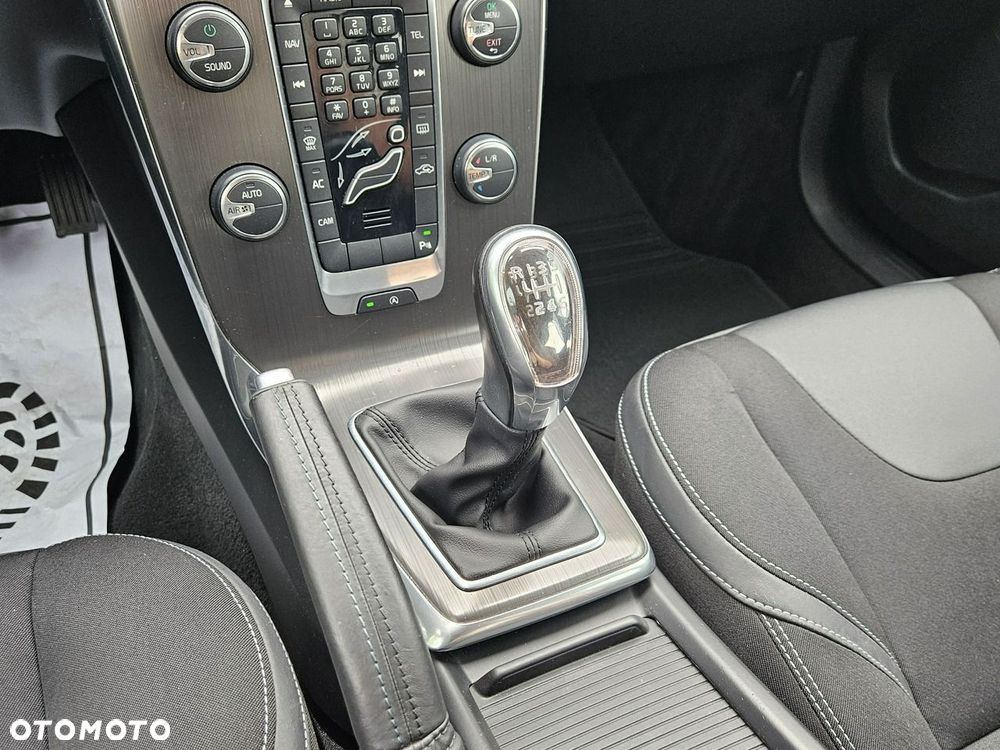 Volvo V40 - 26