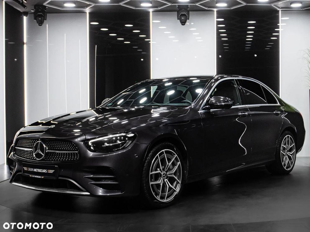 Mercedes-Benz Klasa E 300 AMG - 3