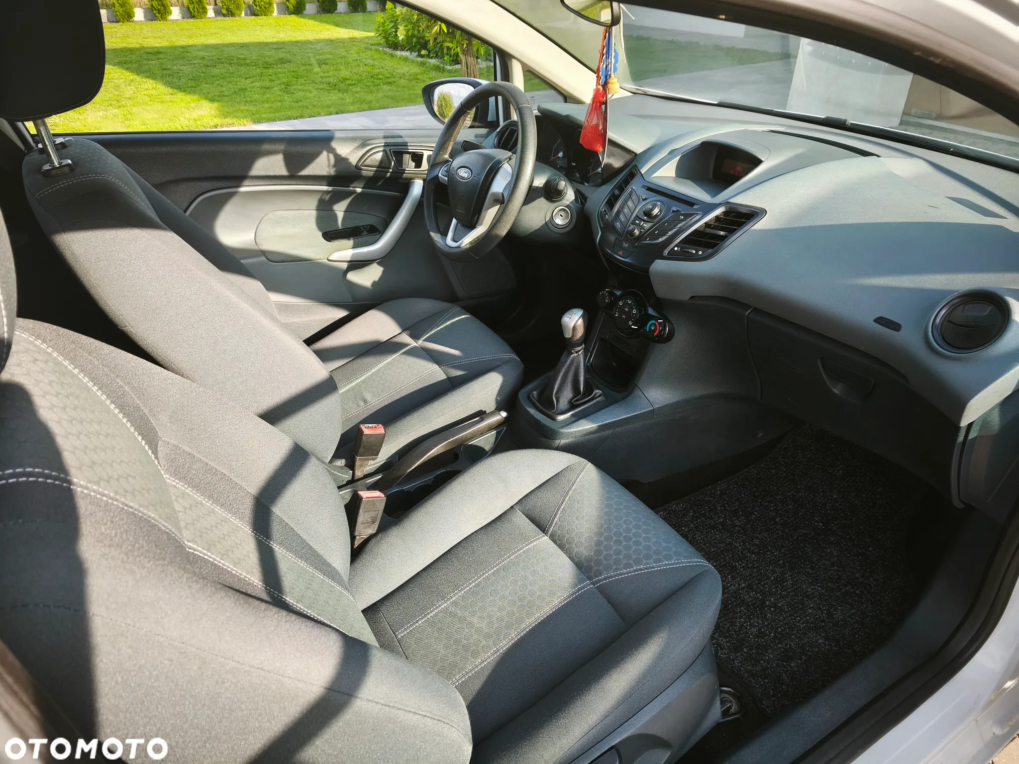 Ford Fiesta 1.4 TDCi - 10
