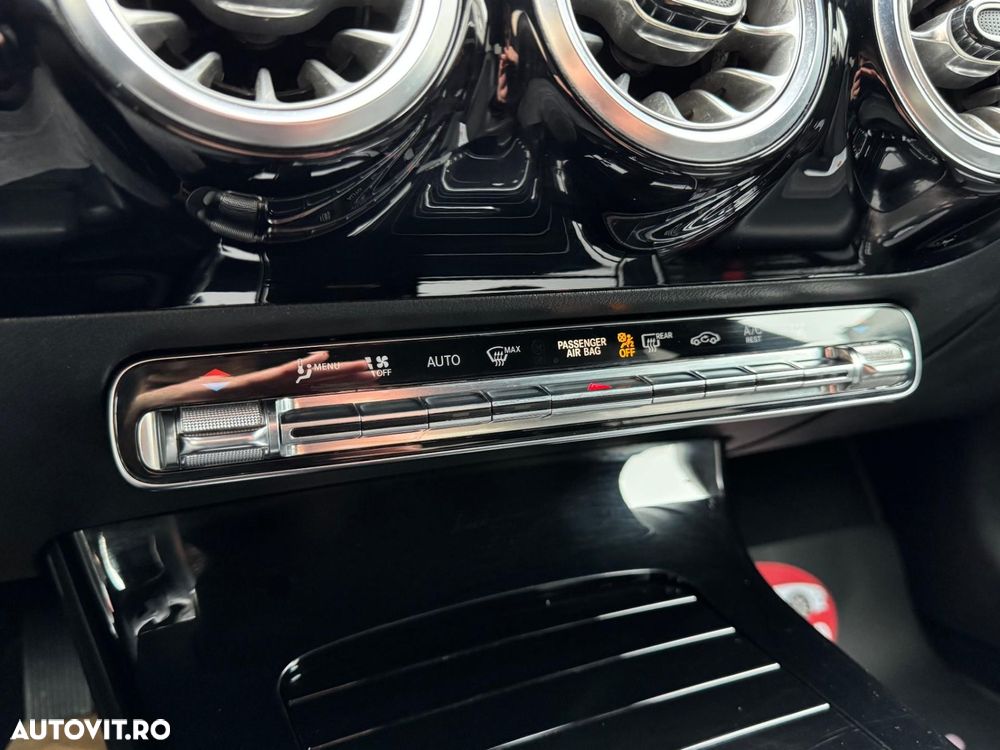 Mercedes-Benz CLA 250 e Coupe - 25