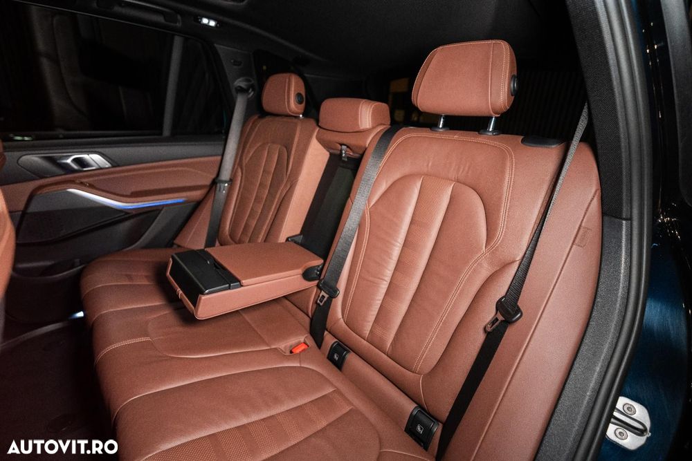 BMW X5 xDrive30d - 33