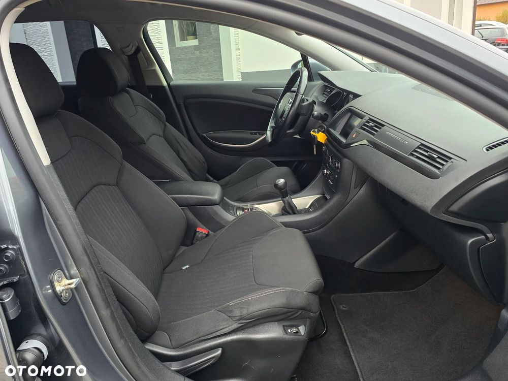 Citroën C5 2.0 16V Exclusive - 24