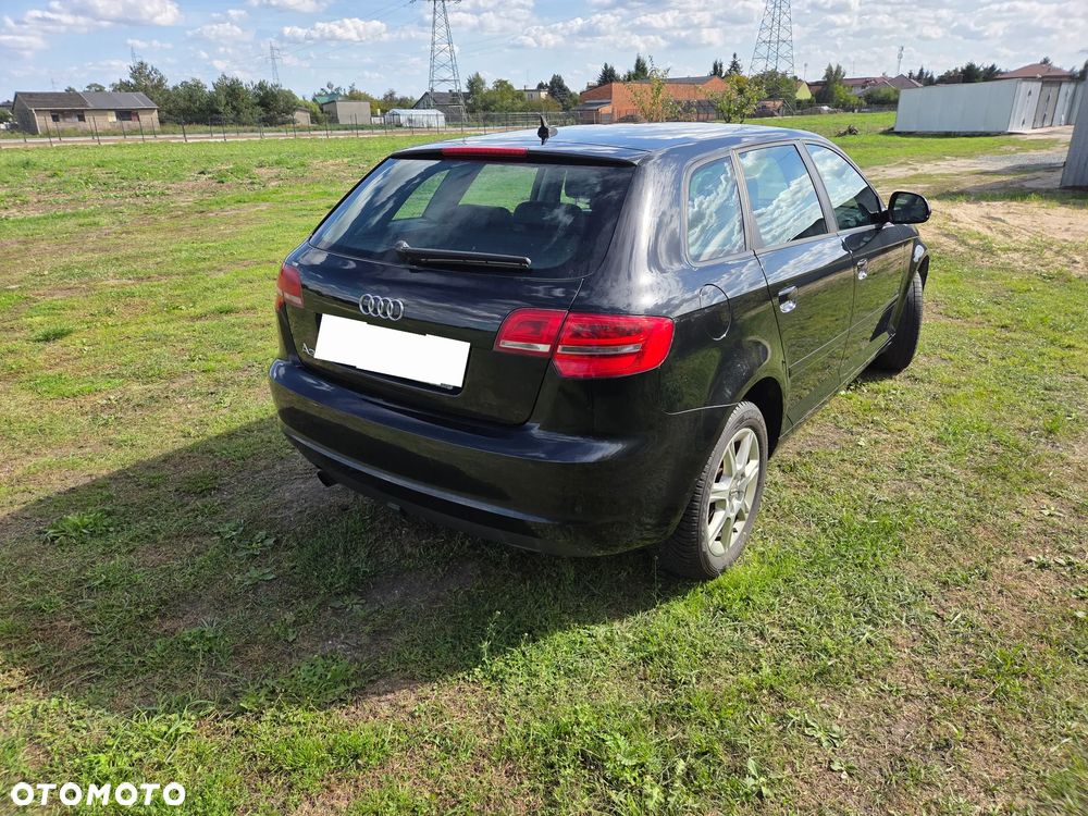 Audi A3 Sportback 1.6 Limited Edition - 3