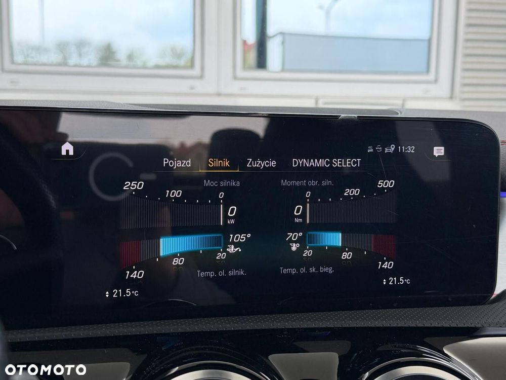 Mercedes-Benz CLA - 33