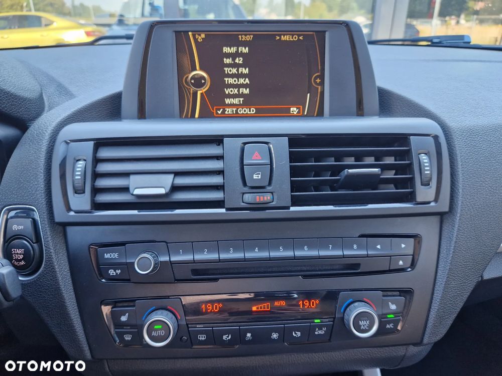 BMW Seria 1 116i Sport Line - 19