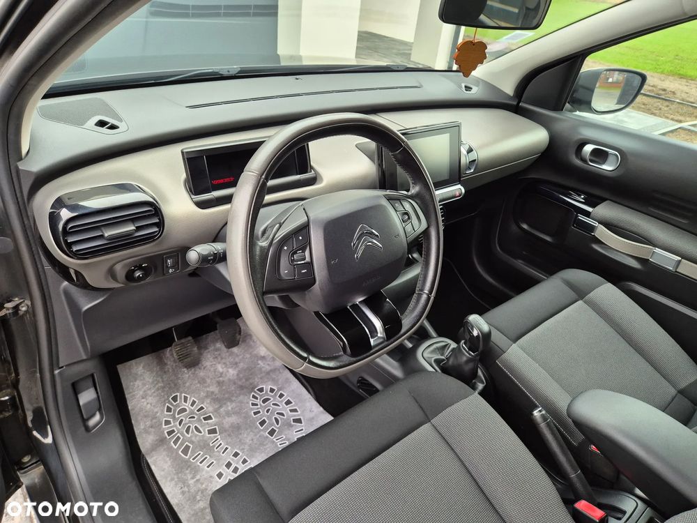 Citroën C4 Cactus 1.2 PureTech Shine - 27