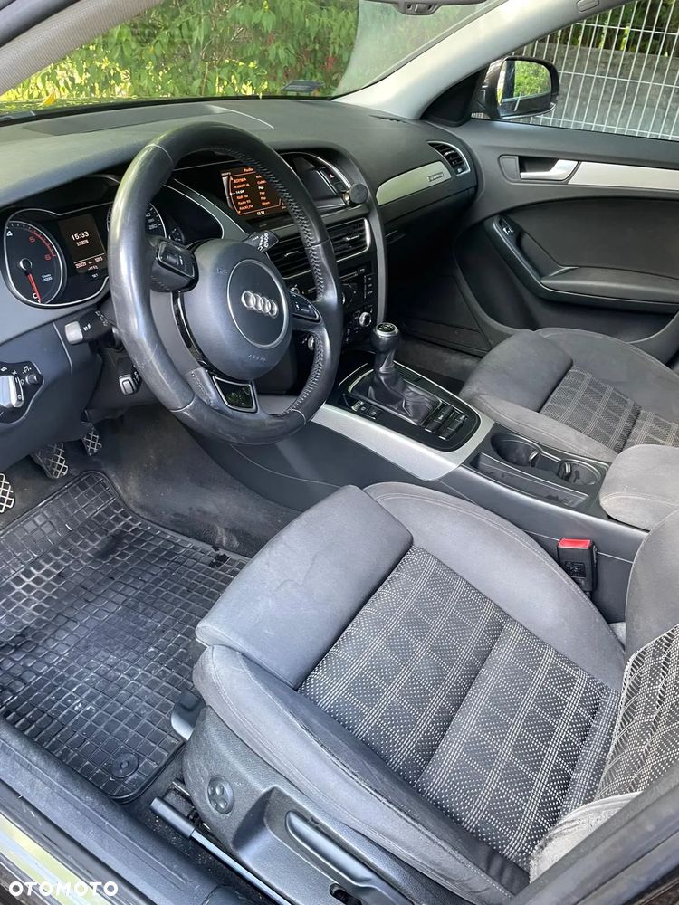 Audi A4 Avant 2.0 TDI Quattro - 11