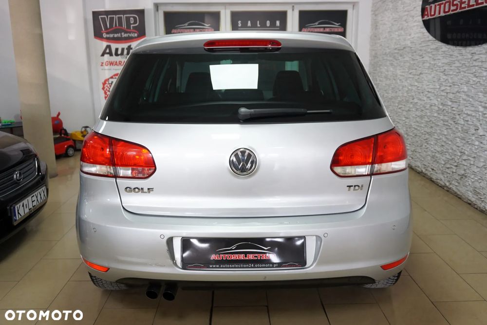 Volkswagen Golf 2.0 TDI DPF DSG Comfortline - 5