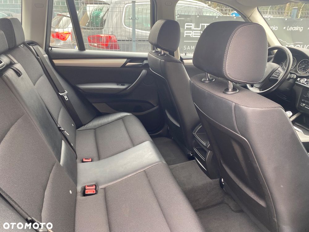 BMW X3 sDrive18d Advantage - 12