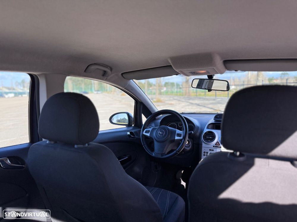 Opel Corsa 1.2 Enjoy - 10