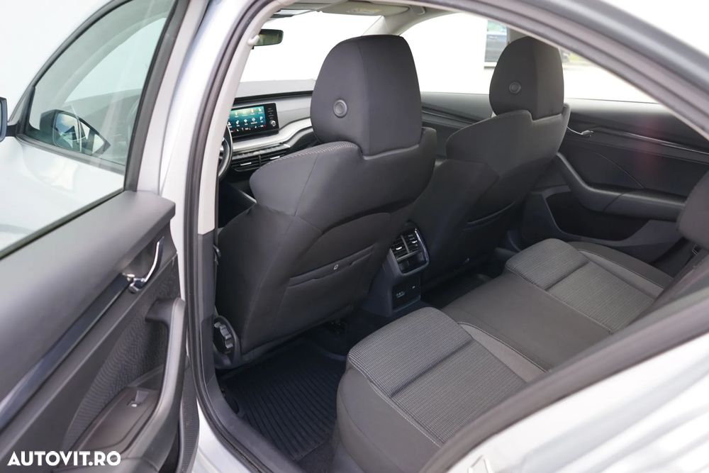 Skoda Octavia 2.0 TDI Ambition - 26