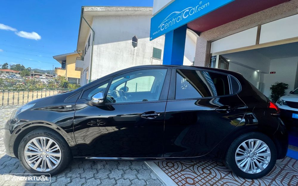 Peugeot 208 1.6 BlueHDi Style - 6