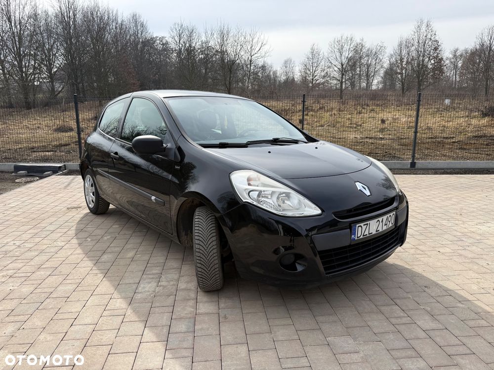 Renault Clio 1.2 16V 75 Yahoo - 4
