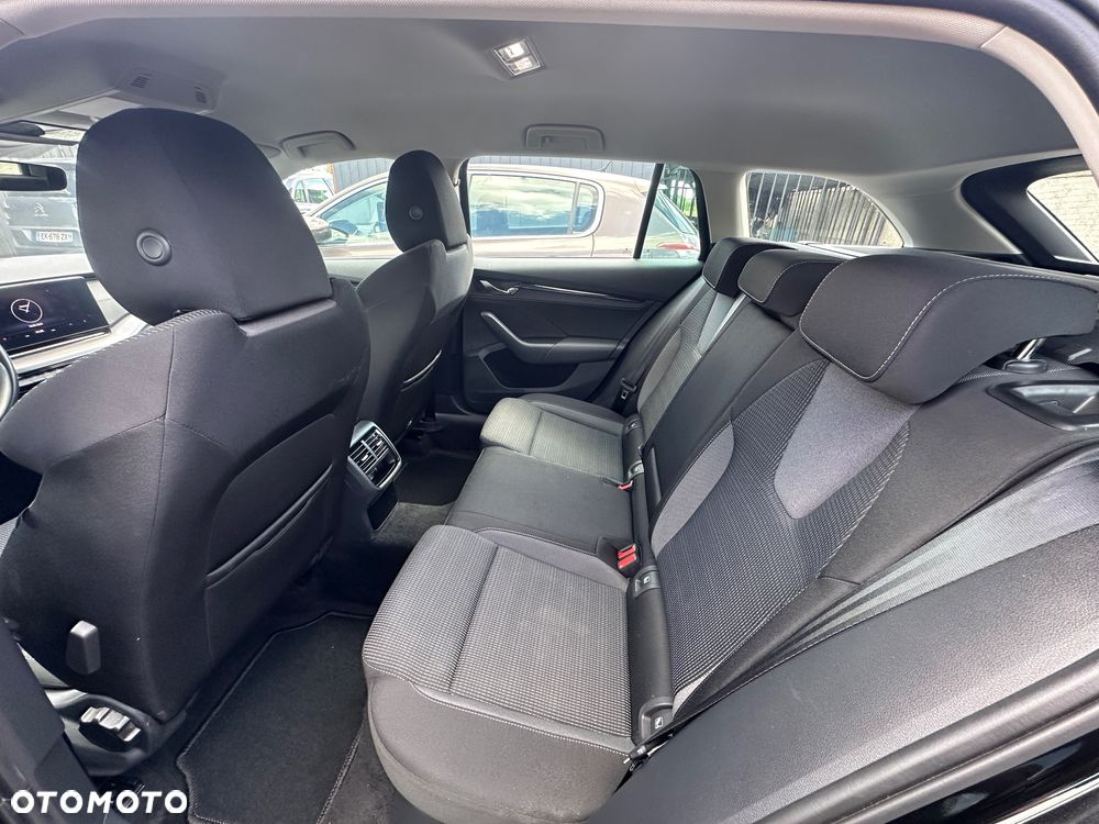 Skoda Octavia 1.5 TSI e-Tec Sportline DSG - 16