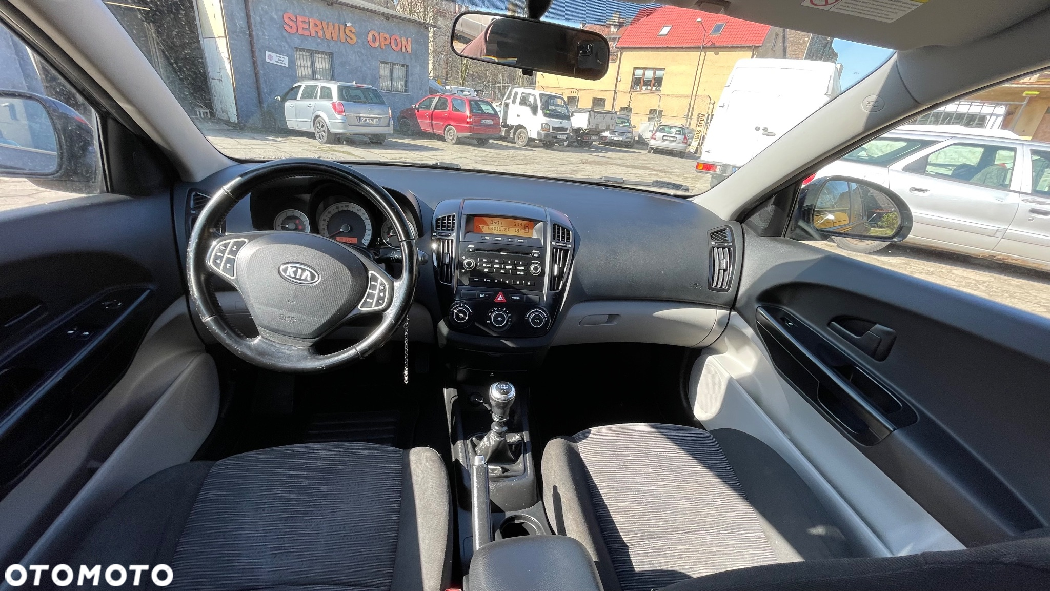 Kia Ceed - 6