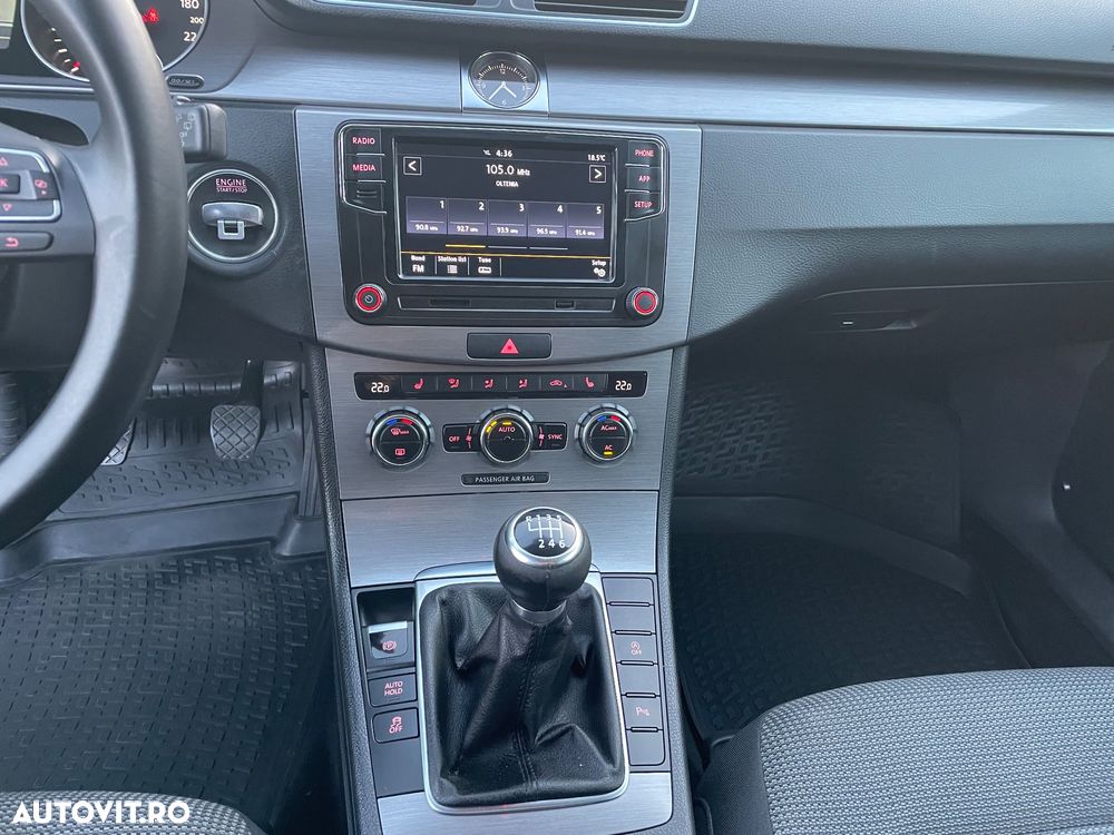 Volkswagen Passat - 8