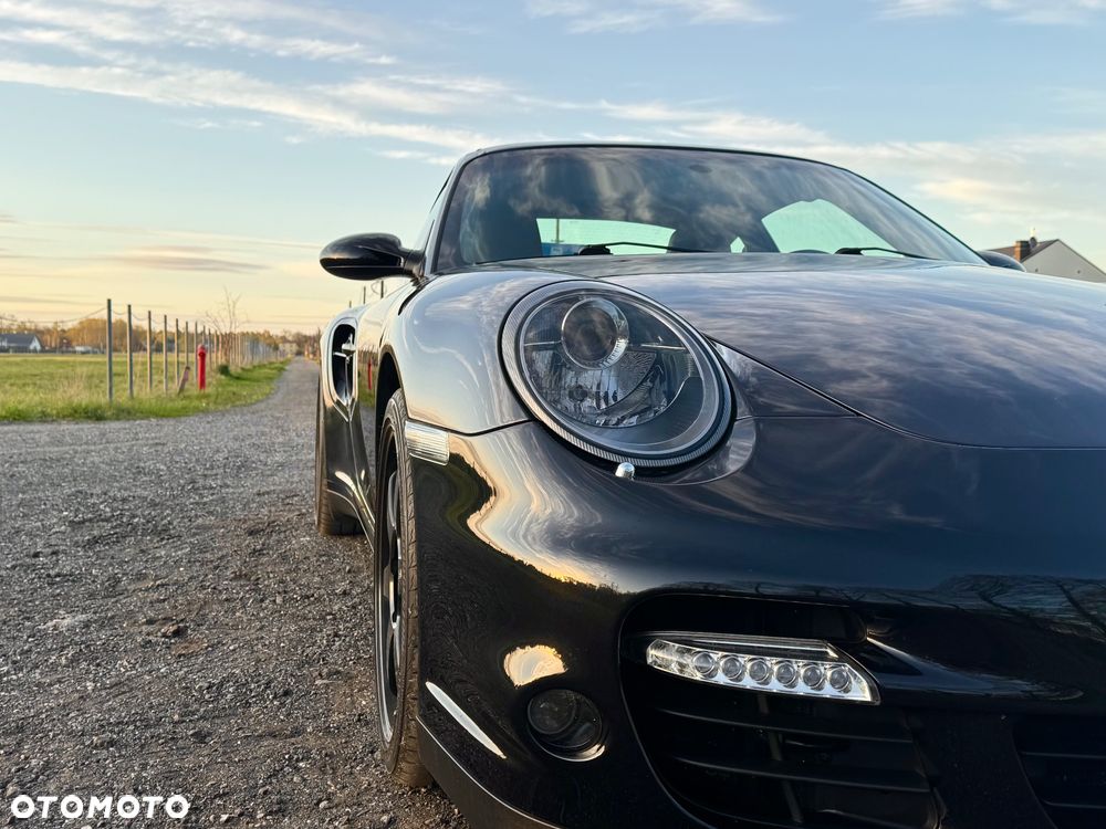 Porsche 911 - 8