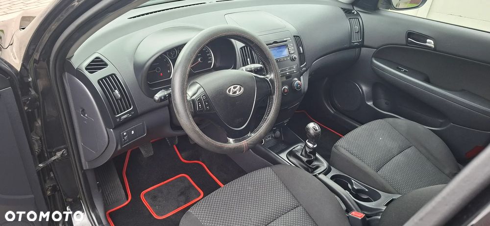Hyundai i30 1.4 Blue Classic - 23
