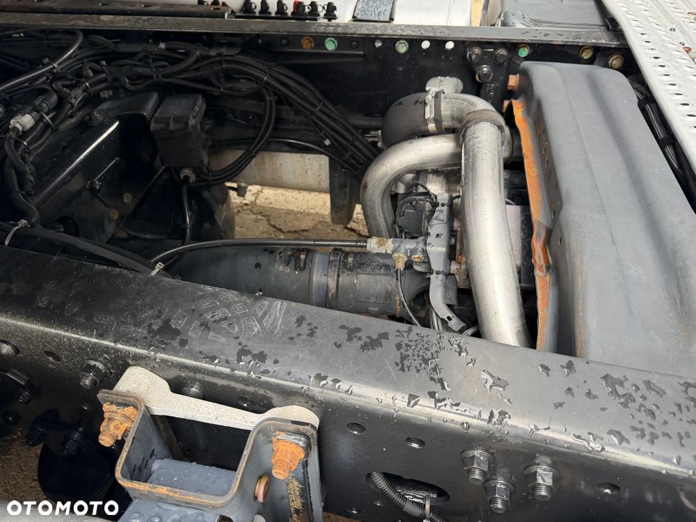 MAN TGX 18.460 LOW DECK / RETARDER INTARDER / JEDYNIE 568 TYS. KM PRZEBIEGU / BARDZO ŁADNE OPONY / MEGA / CAŁY NA PODUSZCE / 2018 ROK !! - 7
