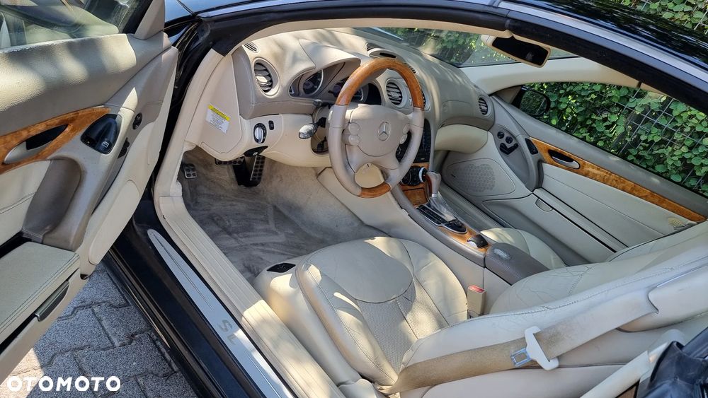 Mercedes-Benz SL - 7