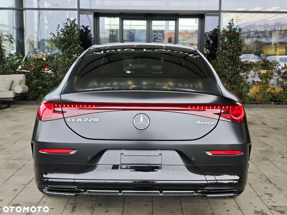 Mercedes-Benz CLA - 6