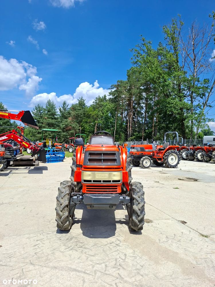 Kubota GT3 - 2